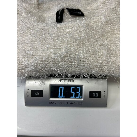 New Directions Women’s Fuzzy White Sleeveless Textured Top L Polyester - Picture 8 of 8